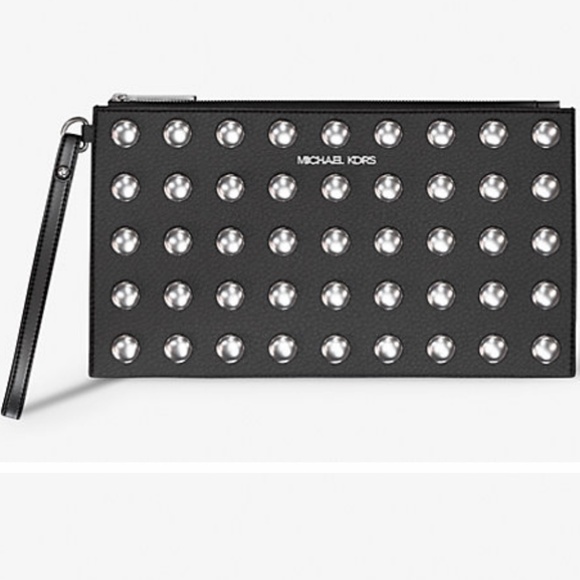 Michael Kors Studded Pebble Leather Wristlet ❤️NEW❤️ Choose white or black - Picture 1 of 4
